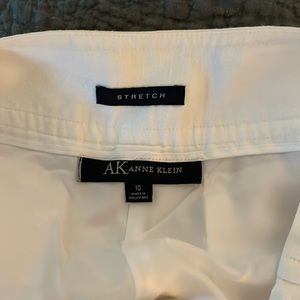 Fully lined white linens slacks from Ann Taylor